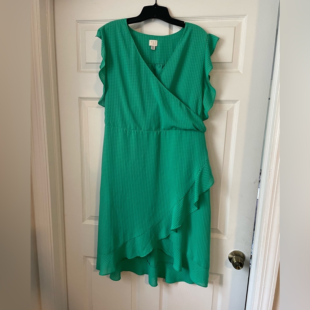 Green, sleeveless faux wrap dress with ruffles from Target, size XXL NWOT
